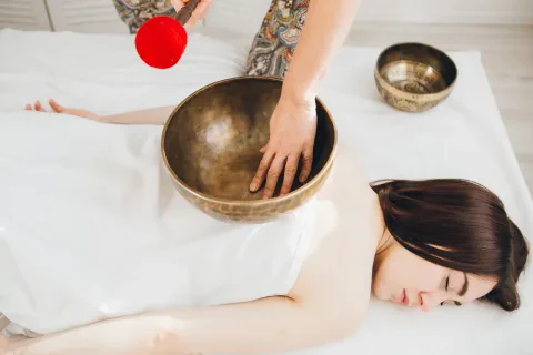 Massage with Tibetan Singing Bowls