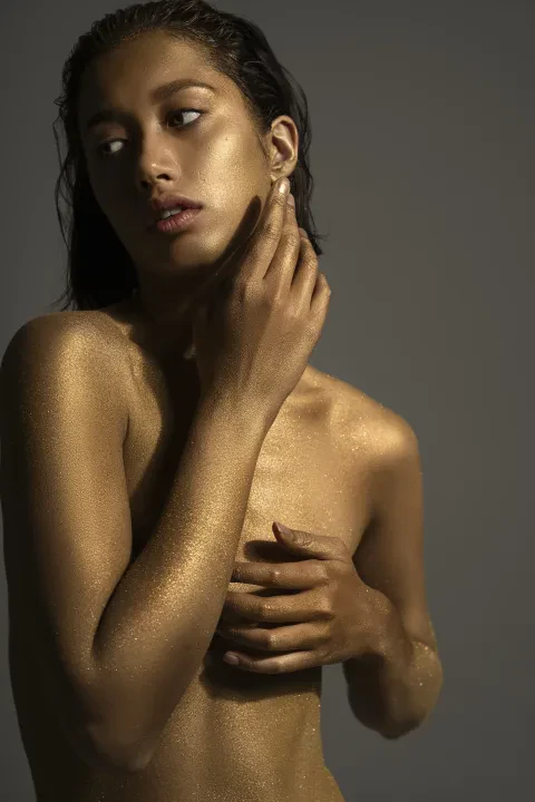 Peeling "EnjoyGold" + wrapping "Golden pleasure" (Algoline)