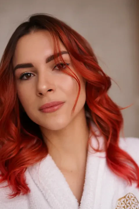 Basic make-up / nude